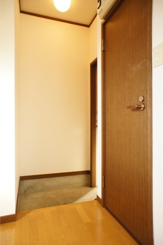 玄関　図面と現状に相違がある場合には現状を優先