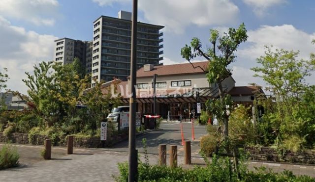 飲食店　りくろ-おじさんの店。 彩都の森店（飲食店）まで3975m