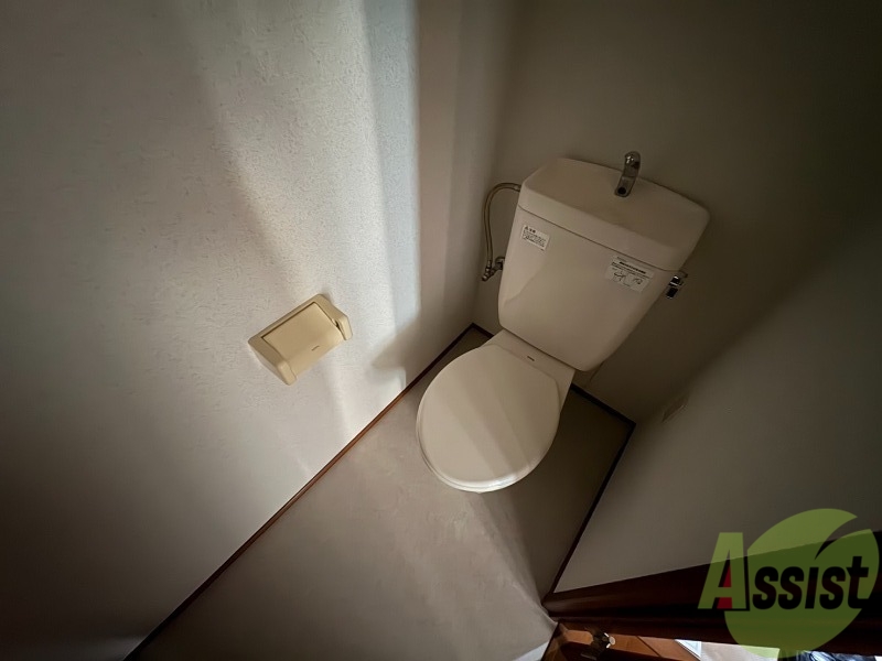 トイレ　トイレは清潔感があり安心して使用できそうです。