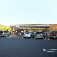 コンビニ　セブンイレブン 小川増尾店（コンビニ）まで826m