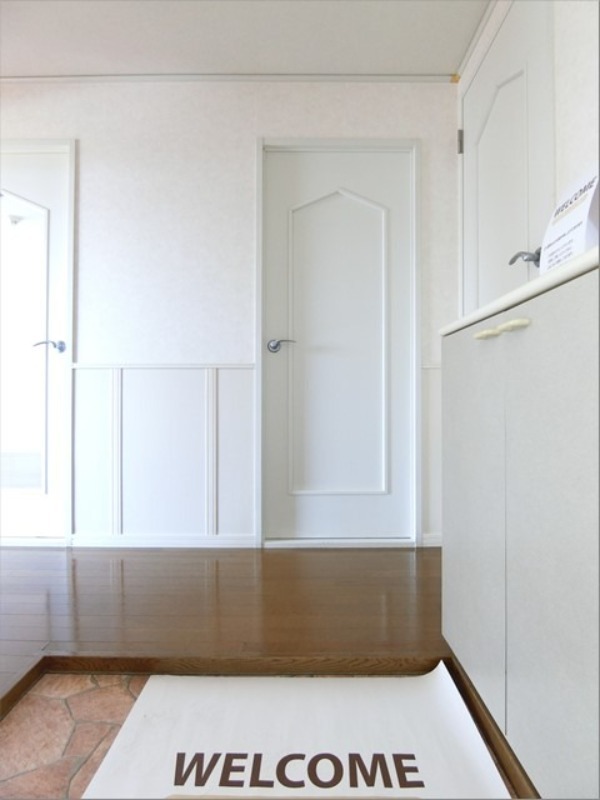 玄関　図面と現状が相違する場合は現状を優先とさ