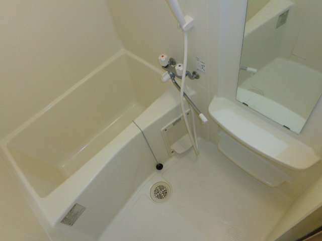 バス・シャワールーム　バス（イメージ）