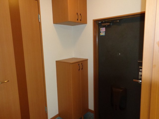 玄関　下駄箱