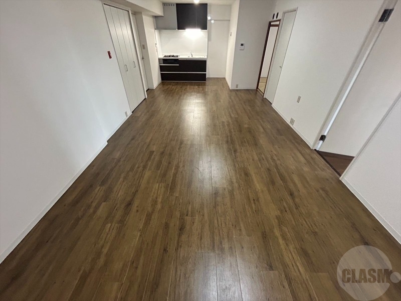 居室・リビング　広々としたリビング