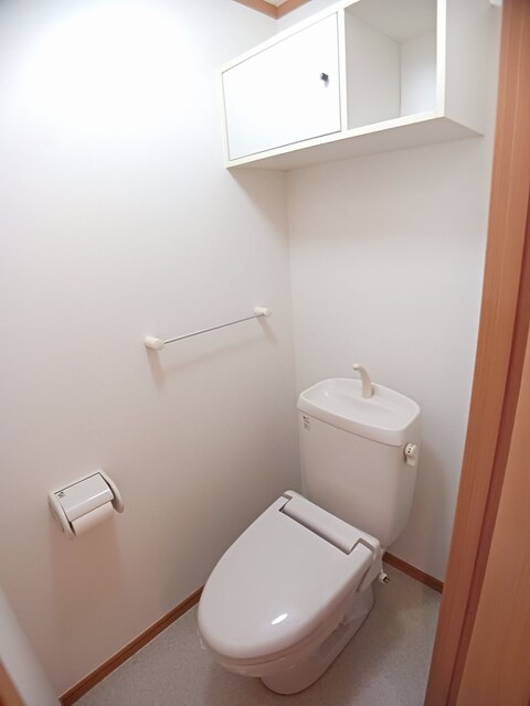 トイレ　トイレもきれいです