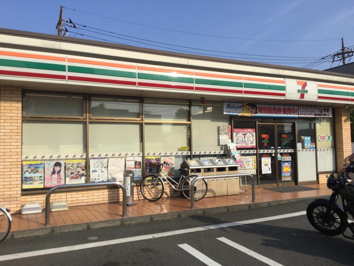 コンビニ　セブンイレブン横浜瀬谷南台１丁目店（コンビニ）まで110m