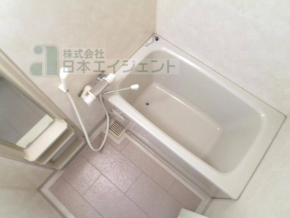 バス・シャワールーム　浴室