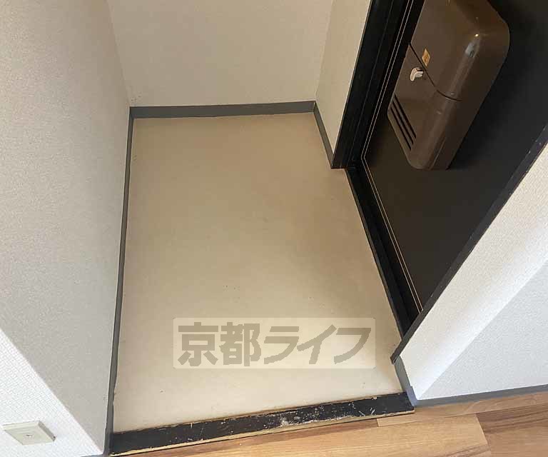 玄関　大きな段差がありません