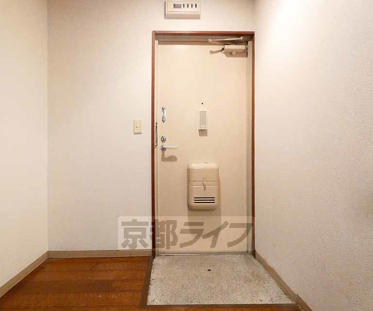 玄関　玄関です。