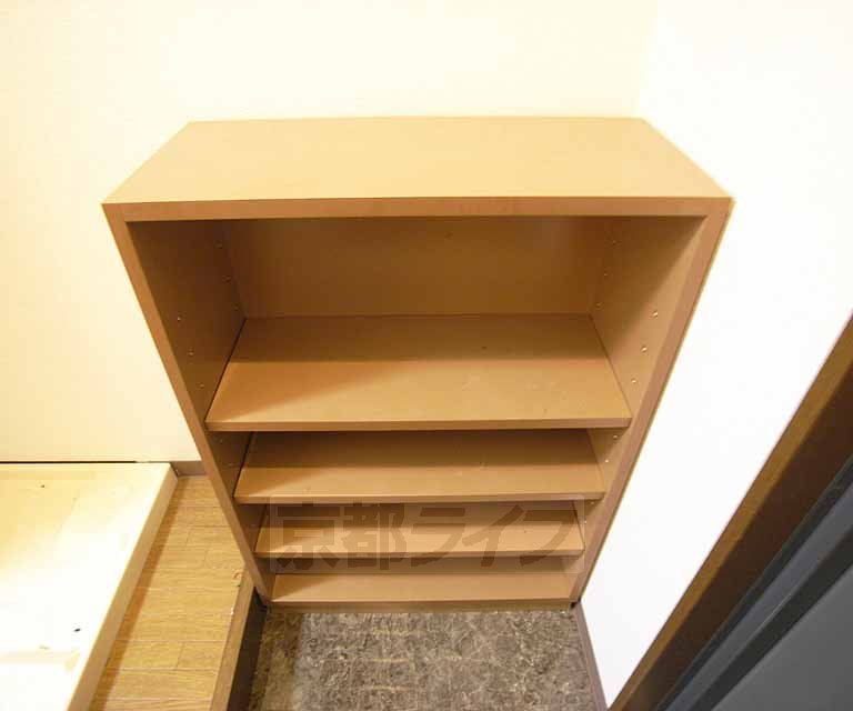 収納　シューズボックスもあります。