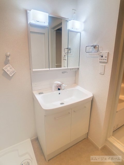 トイレ　イメージ