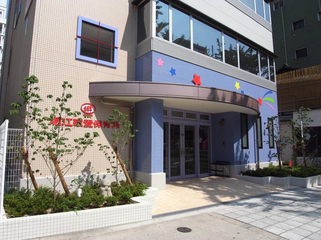 幼稚園・保育園　堀江敬愛保育園（幼稚園・保育園）まで215m