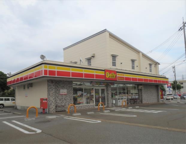 コンビニ　デイリーヤマザキ（コンビニ）まで613m