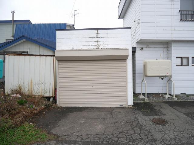 駐車場　エントランス