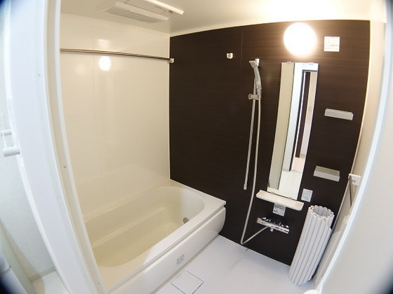 バス・シャワールーム　他号室のお写真です