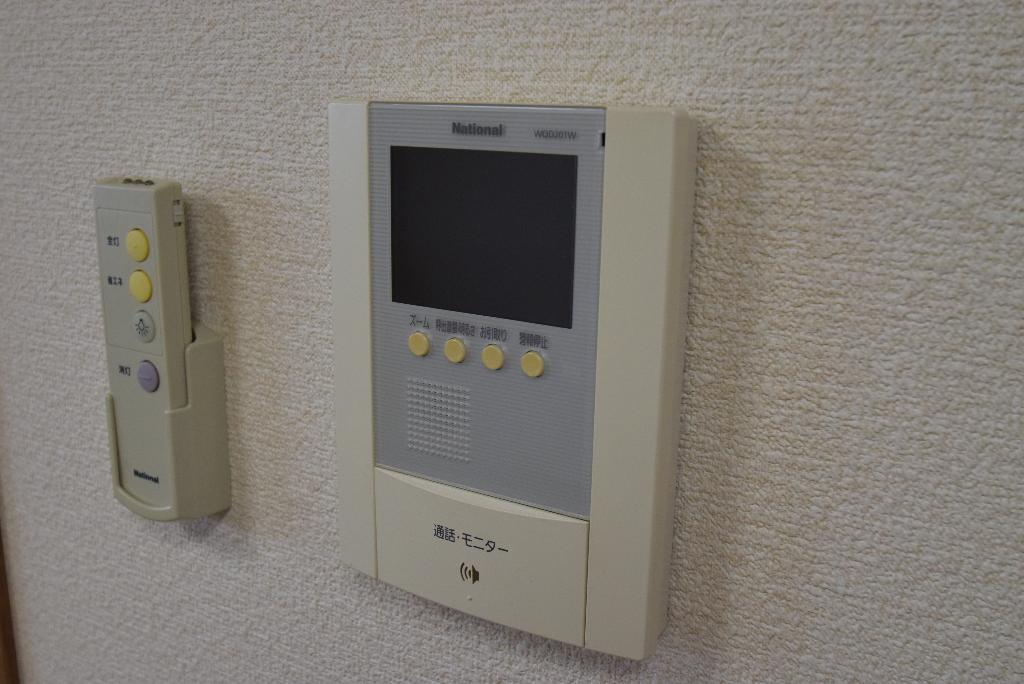 セキュリティ　カメラ付インターホン