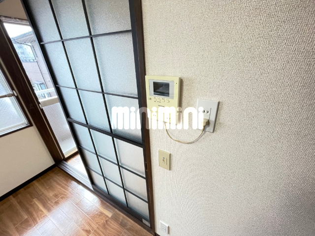 セキュリティ　モニター付きインターホン