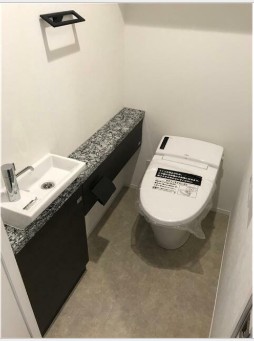 トイレ　トイレ