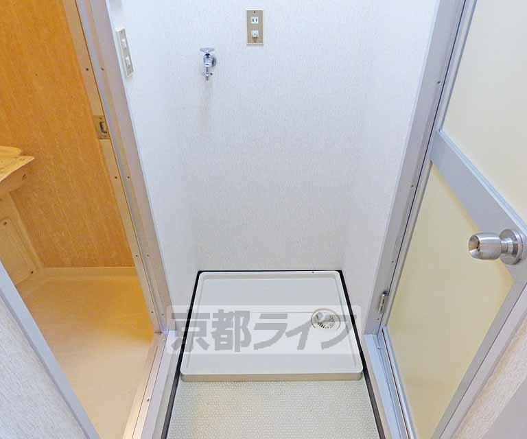 その他設備　室内洗濯機置きです。