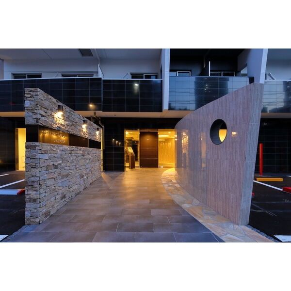 ロビー　エントランス