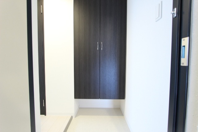 玄関　スッキリとした広々玄関です♪