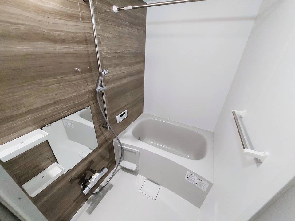 バス・シャワールーム　浴室