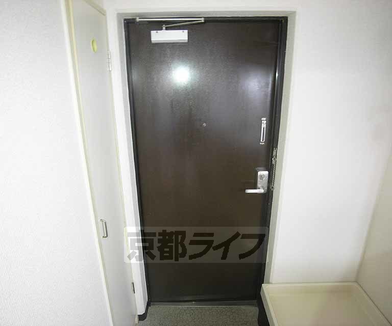 玄関　玄関です。