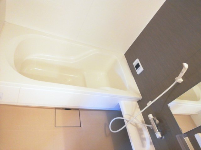 バス・シャワールーム　日々の暮らしに欠かせないお風呂です