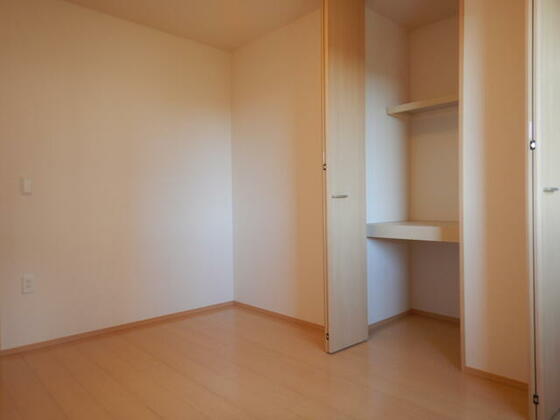 居室・リビング　６帖洋室