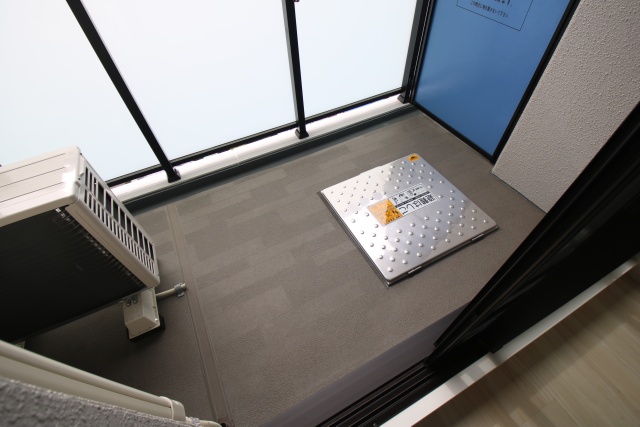 バルコニー　※別室の参考写真の為、現況優先です。