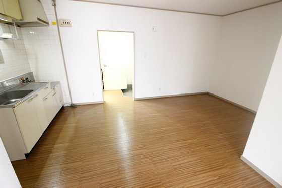 居室・リビング　※別部屋の写真です