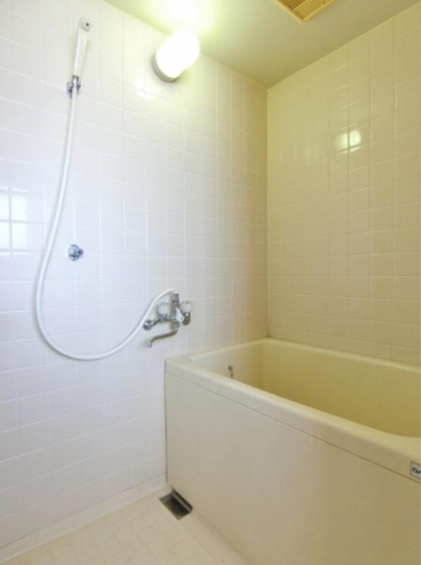 バス・シャワールーム　図面と現状に相違がある場合には現状を優先