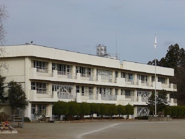 中学校　益子中学校（中学校）まで190m