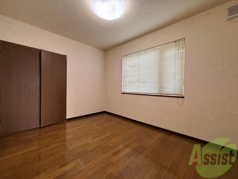 その他部屋・スペース　寝室です。部屋をどう使うかはあなた次第です！