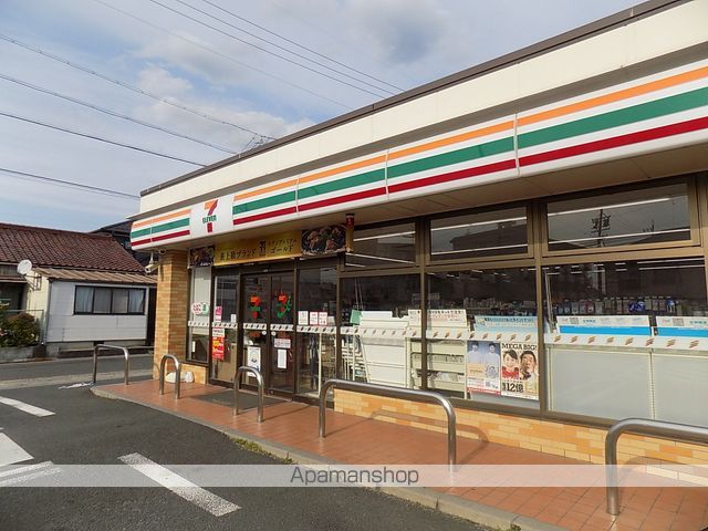 コンビニ　セブン－イレブン名古屋比良１丁目店（コンビニ）まで1800m