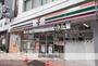 コンビニ　セブン－イレブン目白５丁目目白通り店（コンビニ）まで165m
