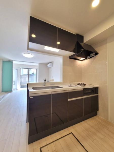 キッチン　同施工ハウスメーカーの室内写真