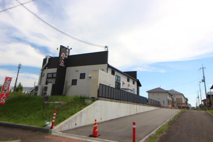 飲食店　焼肉の牛太　加東店（飲食店）まで1057m