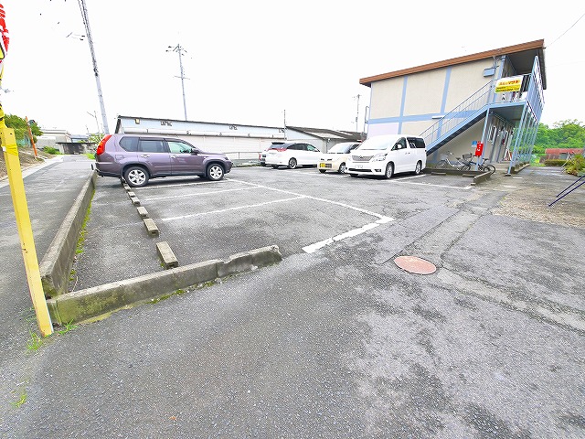 駐車場　駐車場があります