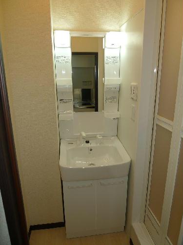 洗面設備　独立洗面台