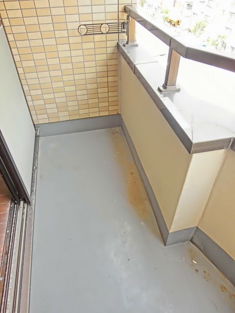 バルコニー　ゆったりバルコニー