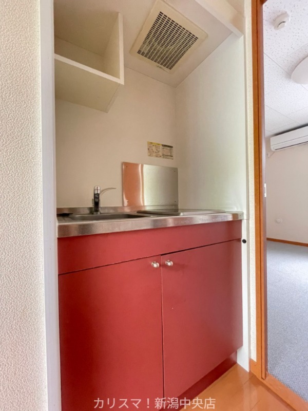 キッチン　※別部屋参考写真