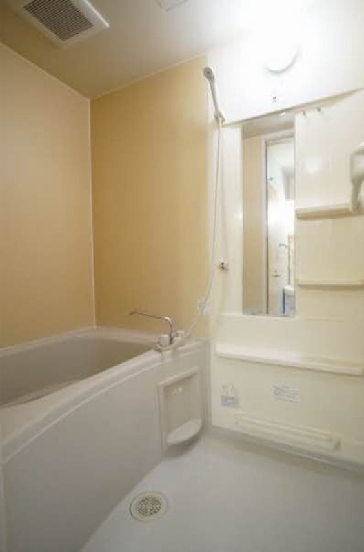 バス・シャワールーム　図面と現状に相違がある場合には現状を優先