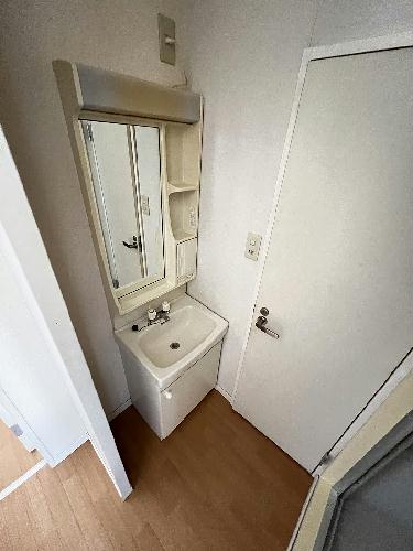 洗面設備　独立洗面台