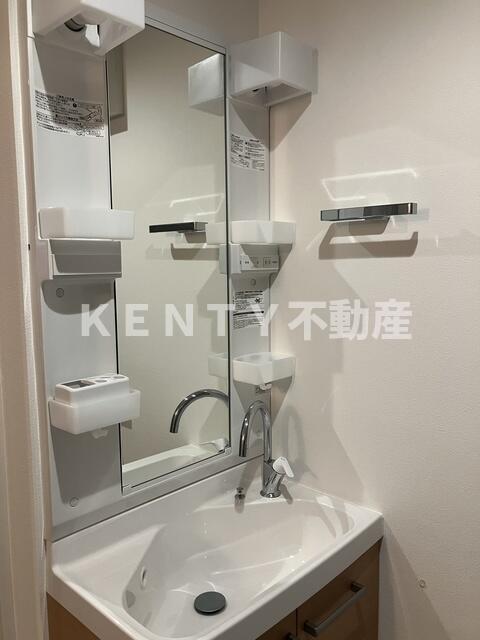 洗面設備　広い洗面スペース