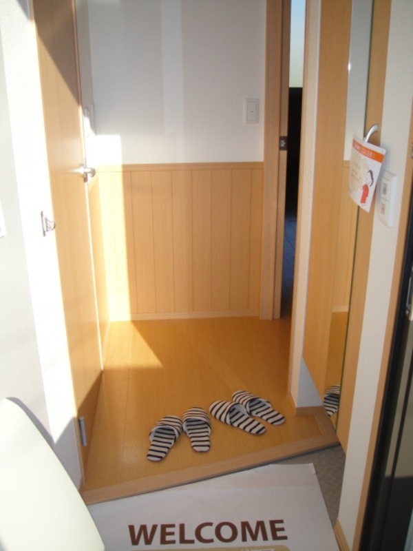 玄関　図面と現状に相違がある場合には現状を優先