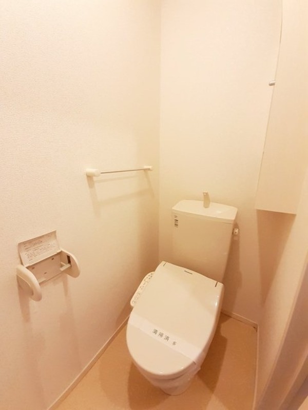 トイレ　図面と現状に相違がある場合には現状を優先