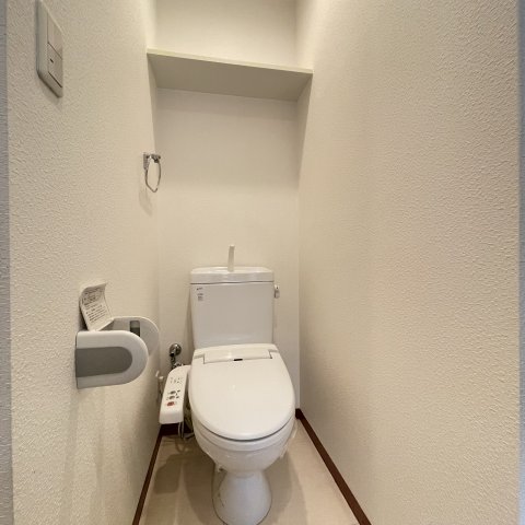 トイレ　同仕様タイプです