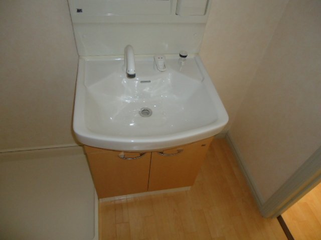 洗面設備　洗髪洗面化粧台