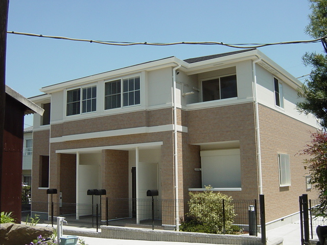 建物外観　外観写真（昼）